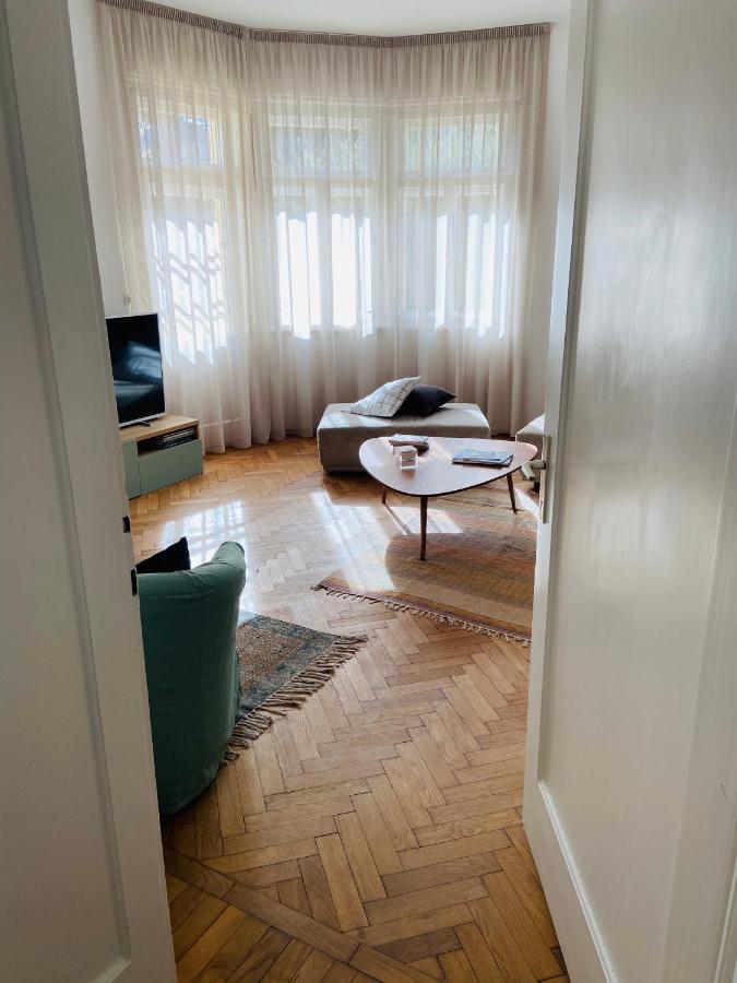 Apartment Delightful Rina Meran